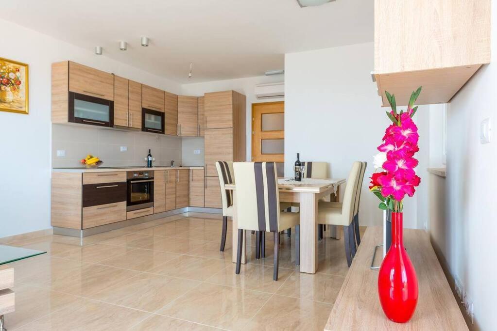 Apartment Belvedere With Magnificent Sea View Terrace Дубровник Экстерьер фото