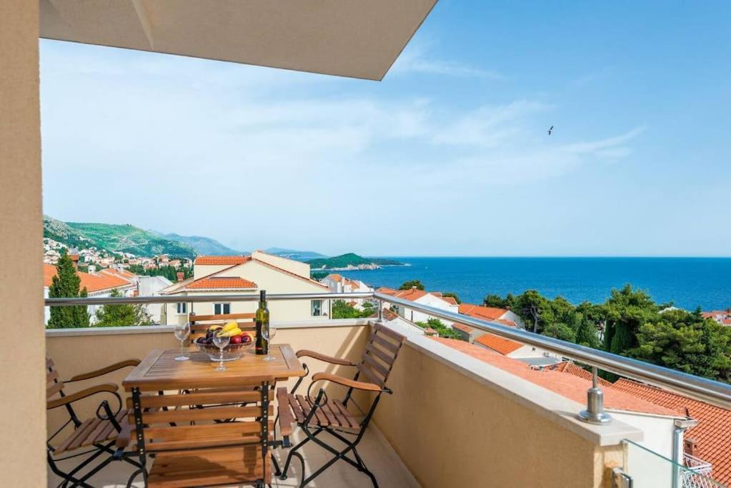 Apartment Belvedere With Magnificent Sea View Terrace Дубровник Экстерьер фото