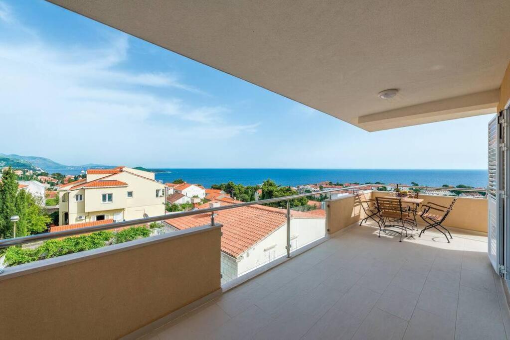 Apartment Belvedere With Magnificent Sea View Terrace Дубровник Экстерьер фото